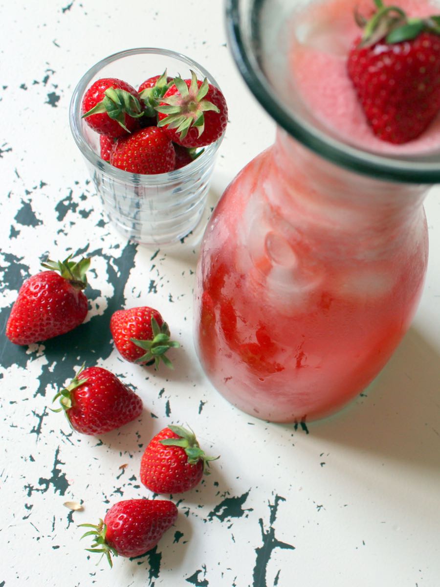 Zuckerfreie gesunde Erdbeer Limonade ohne Zucker